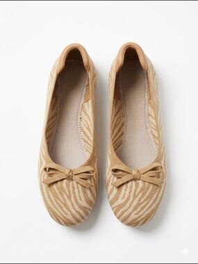 Clarks Tan Zebra-Pattern Ballet Flats with Bow